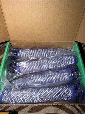 Dyson Vacuum filters (4)